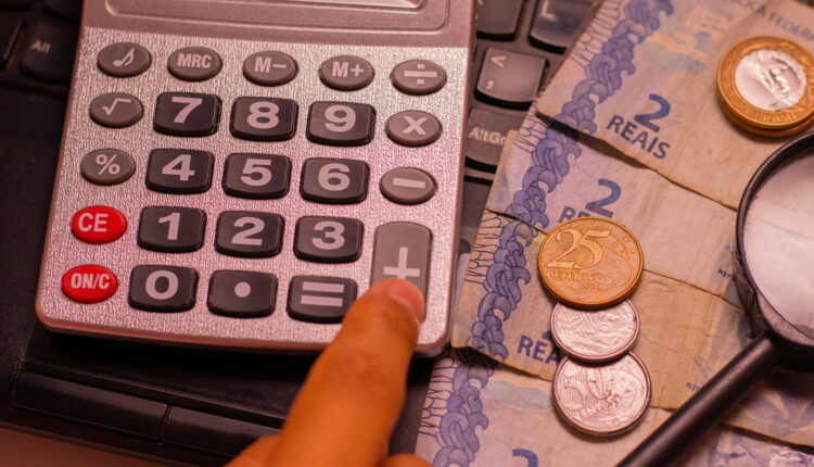10 estratégias para começar a guardar dinheiro ainda hoje