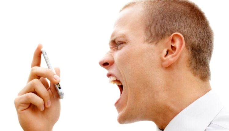 Ao atender o telefone e se deparar com um silêncio um tanto incômodo, é comum deixar a imaginação correr solta em direção a cenários preocupantes. No entanto, a explicação para essa situação é muito menos dramática do que se poderia imaginar. Quer saber por que você pode receber uma chamada silenciosa? Continue a leitura a seguir e saiba qual a explicação para esse “mistério”.