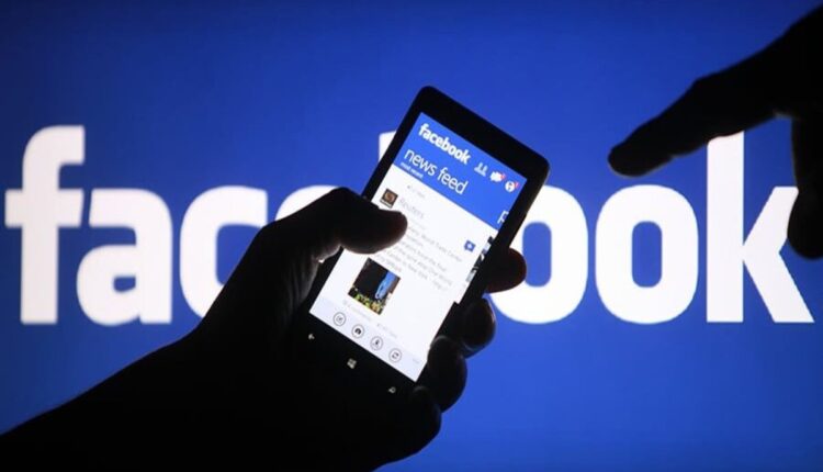 Recentemente, uma notícia do grupo Meta que controla o Facebook, WhatsApp e Instagram, gerou dúvidas entre os usuários, pois anunciaram a introdução de um sistema de assinatura paga para os usuários que vivem na Europa, iniciando em novembro. Mas o que acontecerá com as redes sociais no Brasil? Continue a leitura a seguir e entenda mais detalhes.