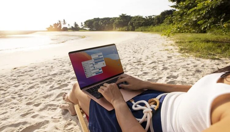 A pesquisa do Global Remote Work Index divulgou, recentemente, uma lista com os 108 melhores países para trabalhadores remotos em todo o mundo, observando critérios como inclusão social, qualidade da internet, segurança social, governo eletrônico e cuidados de saúde. Continue lendo, logo abaixo, e entenda mais detalhes sobre o levantamento feito e quais os 10 países em destaque.