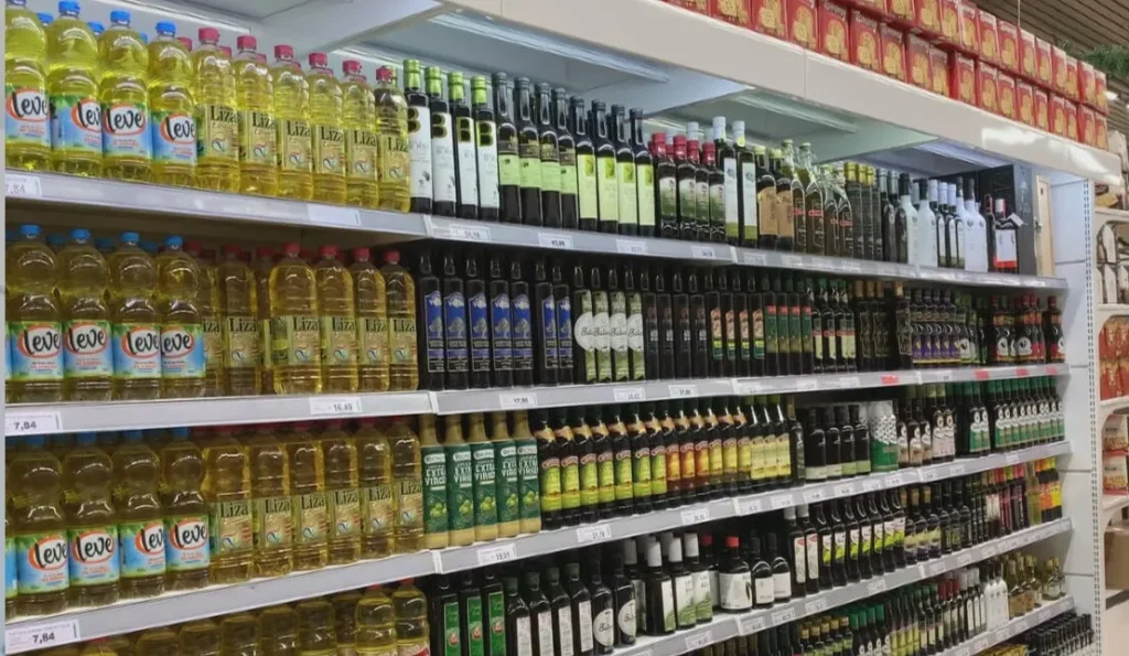 Investigação envolvendo azeite apreende mais de 9 mil garrafas no Paraná. (Foto divulgação)