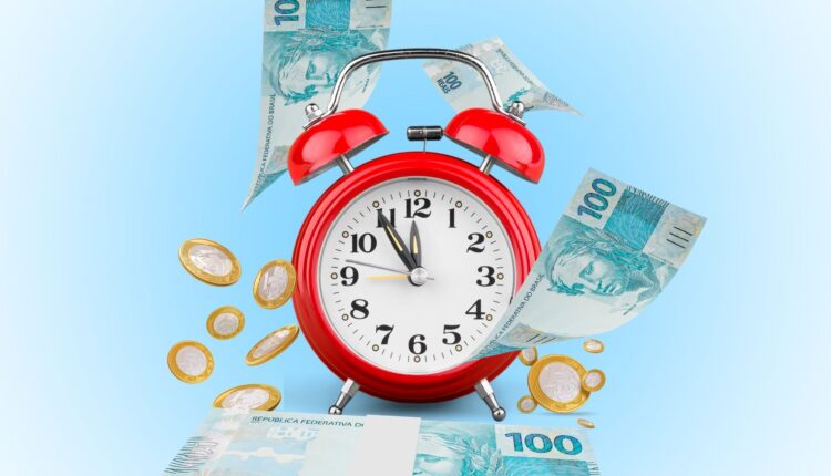 Confira o dia e o horário exatos que o dinheiro do Bolsa Família entra na conta em dezembro de 2023.