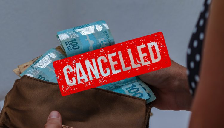 Beneficiários do Bolsa Família devem ficar atentos às regras para não perder o benefício.