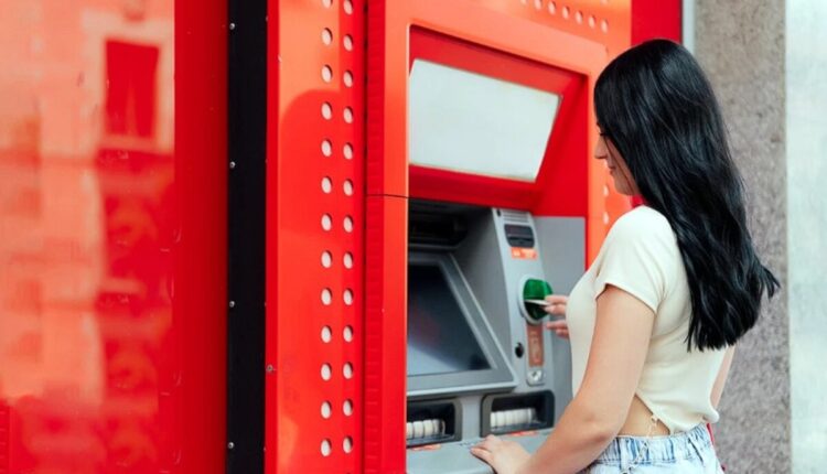Nubank: depositar dinheiro pelo caixa eletrônico? Aprenda