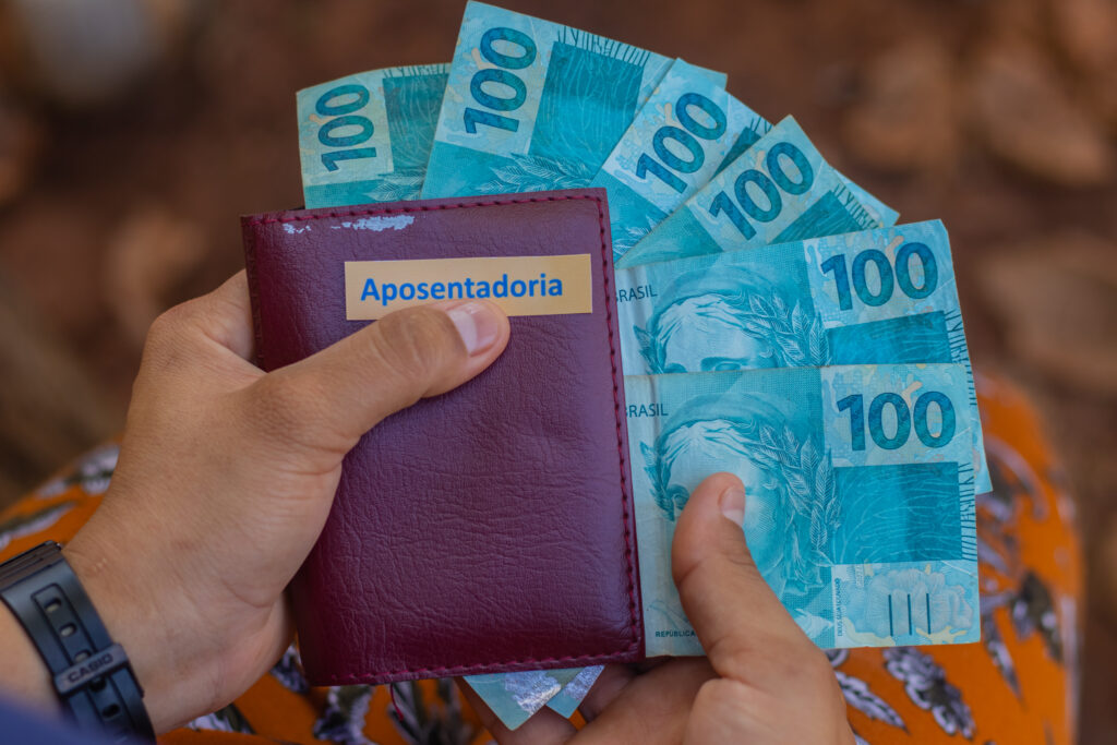 O reajuste anual dos benefícios do INSS é uma notícia importante para milhões de brasileiros que dependem dessa renda. (Foto: Jeane de Oliveira / noticiadamanha.com.br)