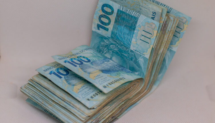 Veja quais benefícios da Caixa podem ser pagos em janeiro e que você pode receber, mas talvez ainda não tenha consciência disso.