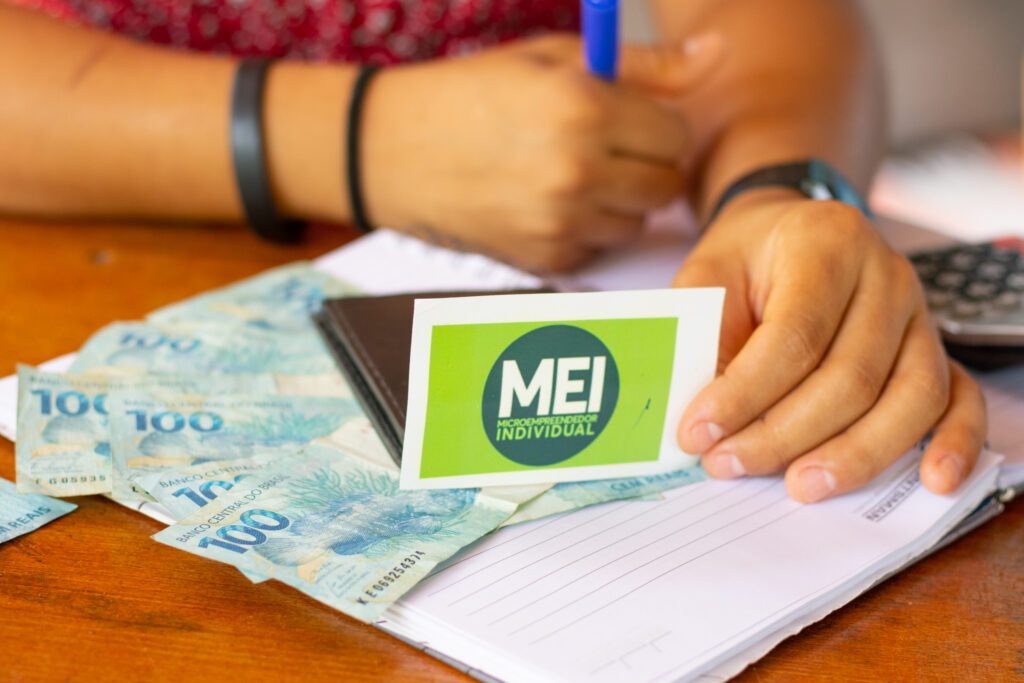 O Microempreendedor Individual (MEI) possui obrigações tributárias específicas, incluindo a declaração do Imposto de Renda.  (Foto: Jeane de Oliveira / noticiadamanha.com.br)