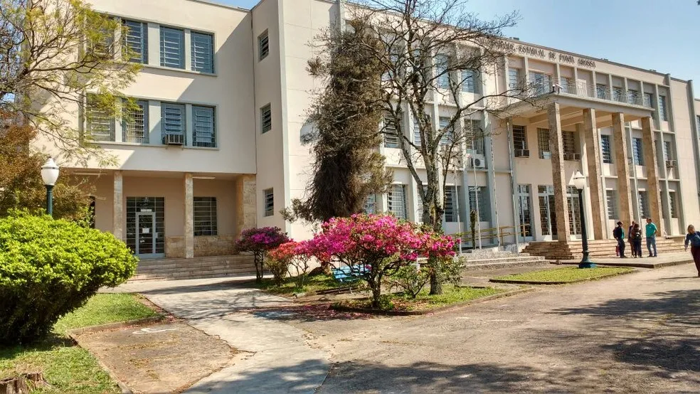 A Universidade Estadual de Ponta Grossa (UEPG), localizada no estado do Paraná, Brasil, é uma instituição de ensino superior reconhecida por sua excelência acadêmica. (Foto divulgação)