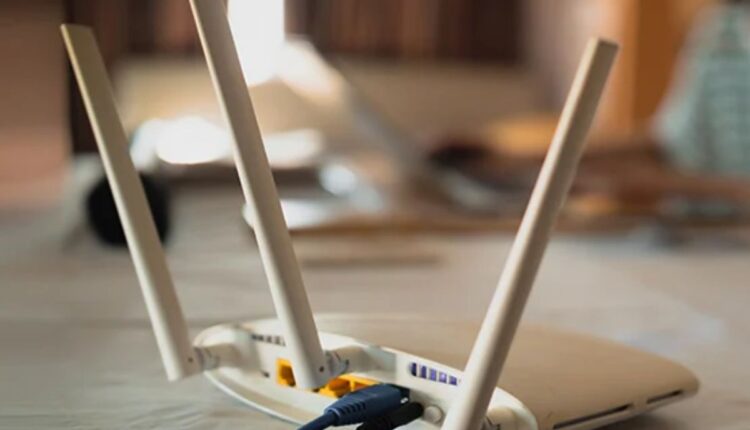 Aprimore sua conexão Wi-Fi doméstica com soluções práticas. Desfrute de uma navegação online fluida e estável, eliminando problemas de sinal.