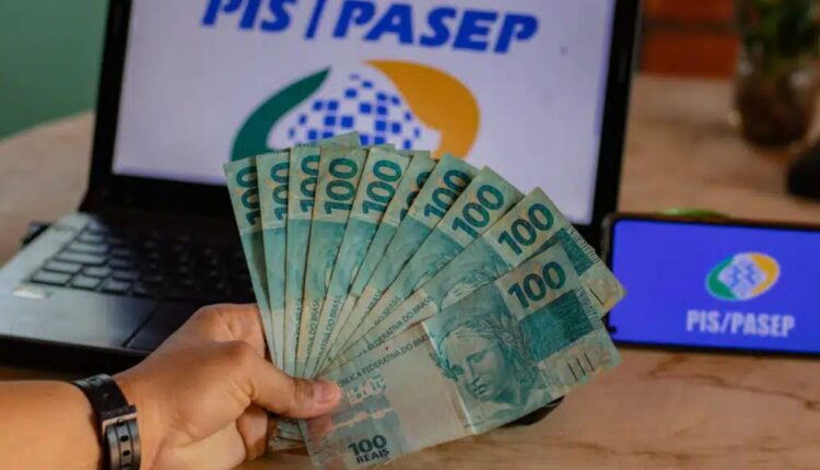 O abono salarial PIS/Pasep está disponível para trabalhadores elegíveis. Entenda como verificar sua elegibilidade e as datas para recebimento.