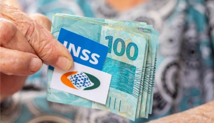 Proteja sua segurança financeira contra fraudes em empréstimos consignados. Nosso texto oferece um passo a passo simples para aposentados e pensionistas.