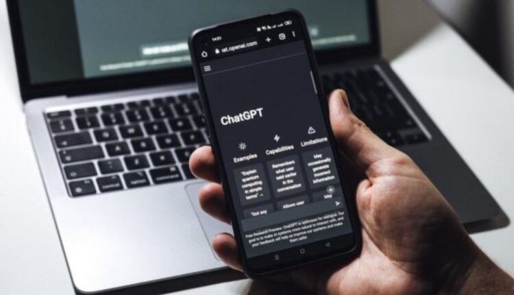 Descubra como o ChatGPT pode ajudá-lo a superar desafios. Cinco comandos exclusivos oferecem insights para transformar suas vulnerabilidades em pontos fortes.