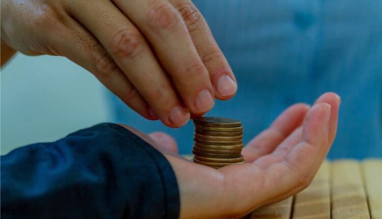 Encontre uma moeda de 25 centavos que vale R$ 360 no seu troco. Transforme pequenas quantias em um tesouro inesperado hoje mesmo.