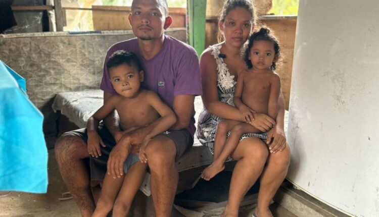 Conheça a luta de Caroline e sua família em Manaus e como a solidariedade online pode mudar vidas. Junte-se a nós para fazer a diferença.