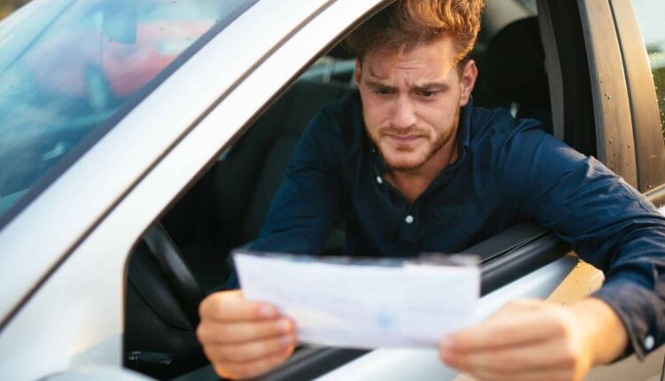 Novo projeto legislativo busca facilitar a vida de motoristas, permitindo cancelar multas por falta de CNH. Saiba mais sobre essa transformação no trânsito.