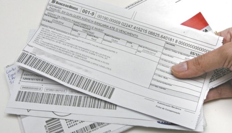 Em março, o boleto bancário ganha agilidade para rivalizar com o Pix. Aceleração nos pagamentos amplia opções de transação para compradores e vendedores.