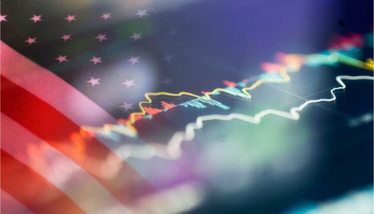 Explore oportunidades de investimento nos EUA. Saiba como diversificar seu portfólio com segurança e orientação profissional. Comece sua jornada financeira global hoje.