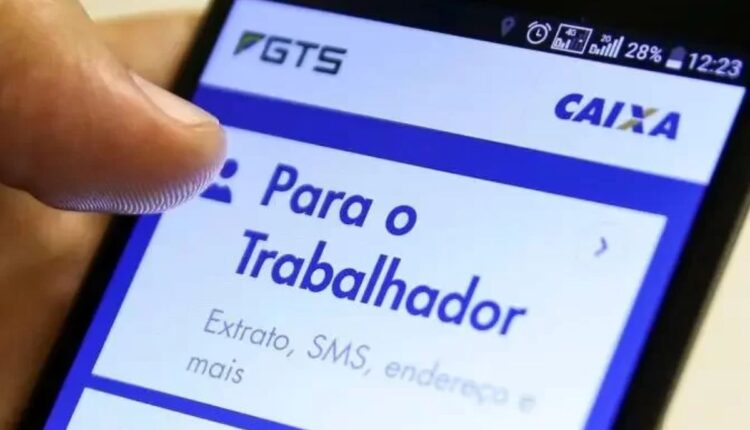 Saque-aniversário do FGTS.