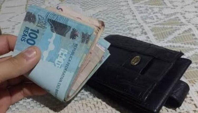 Desempregados.