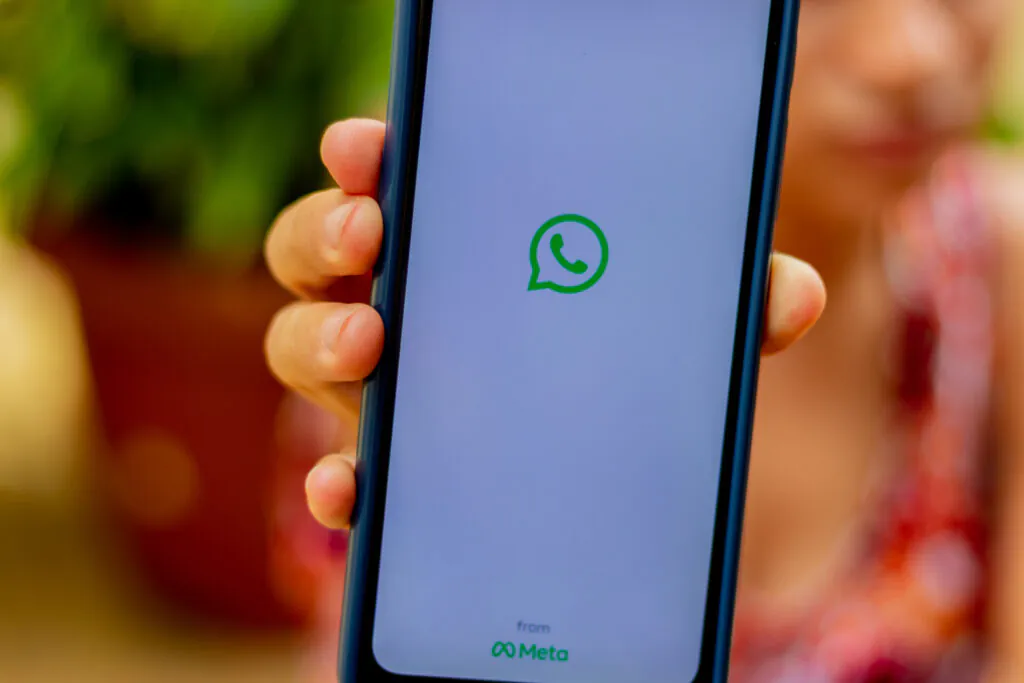 Novo BOTÃO do WhatsApp dará mais possibilidades aos usuários