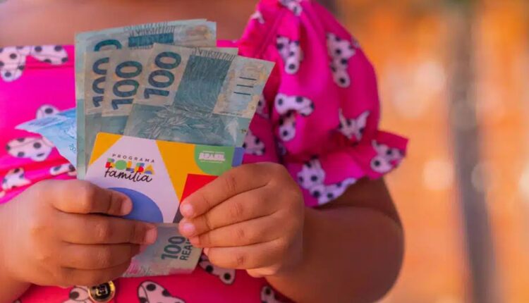 Bolsa Família.