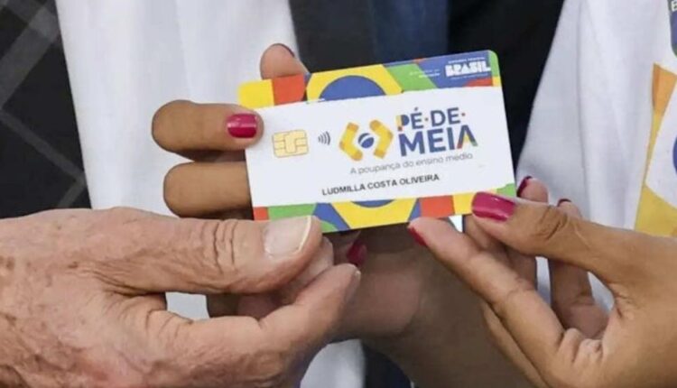 Pé-de-meia.