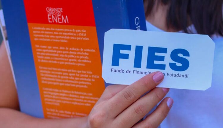 Dívidas com o Fies.