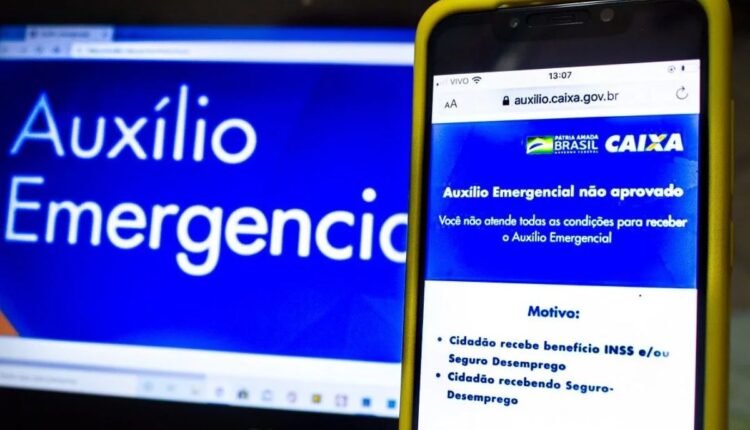 Auxílio Emergencial.