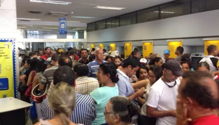 Salário mínimo.