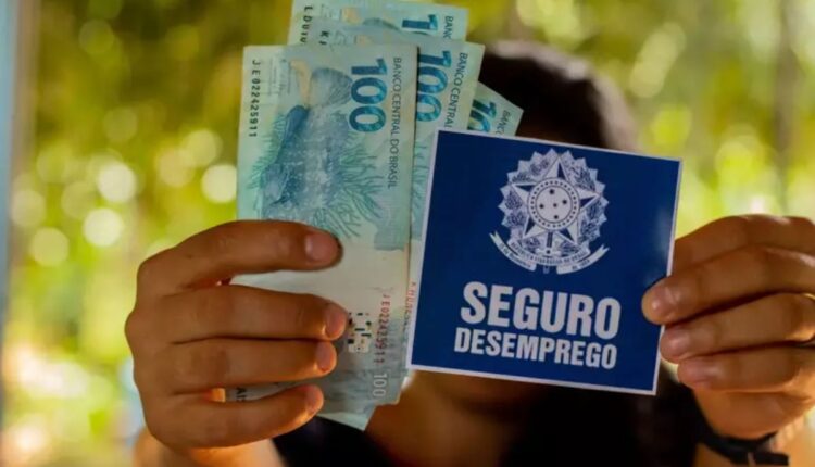 Seguro-desemprego.
