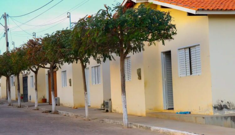 Casa própria.