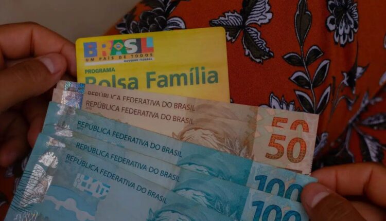 Bolsa Família.