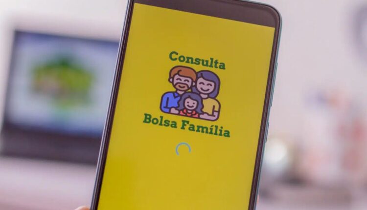 Bolsa Família.