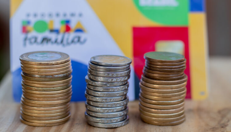 Bolsa Família.