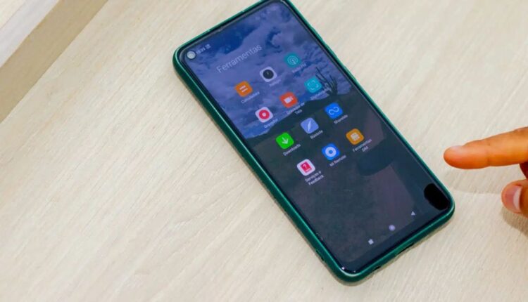 Reiniciar celular.