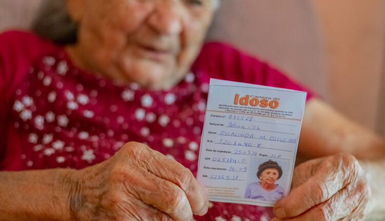 Documento para idosos.