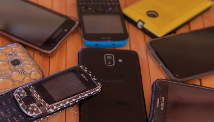 Celular novo.