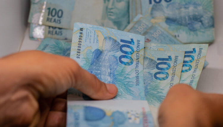 Banco do Brasil (BB) pode liberar oportunidade de ganhos mensais para todas as pessoas que estão com CPF na lista.