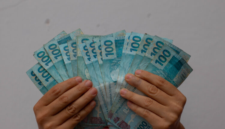 Benefícios do governo.