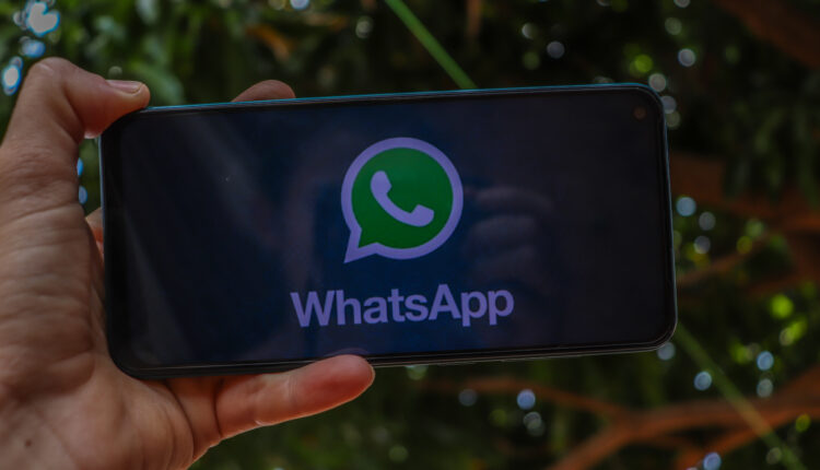 WhatsApp.