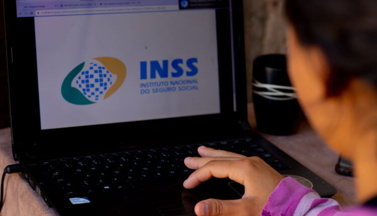 INSS.