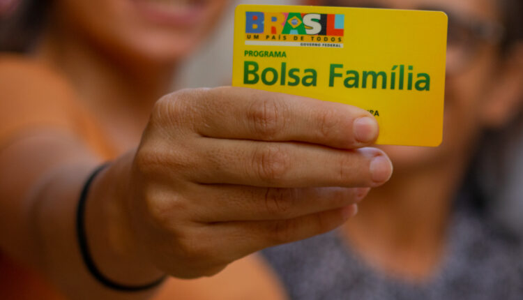 Bolsa Família.