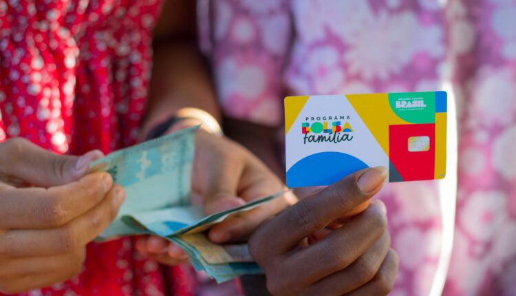 Bolsa Família.