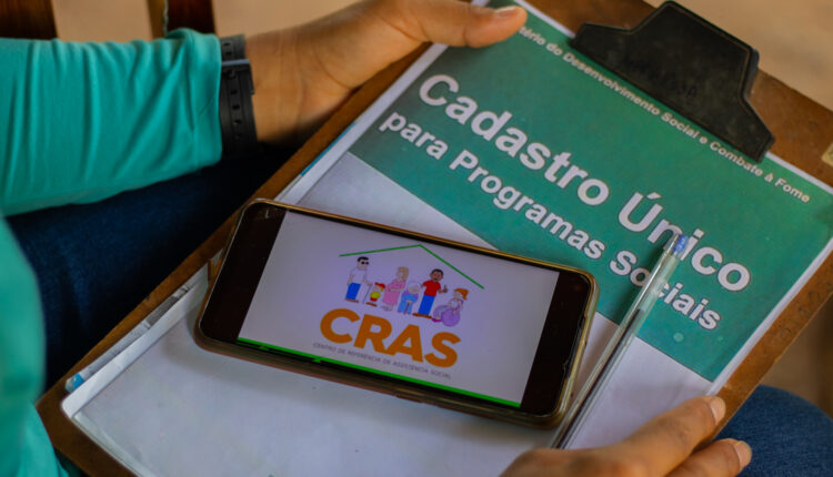 CRAS.