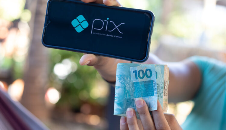 O Golpe do PIX tem se tornado uma preocupação recorrente para muitos brasileiros que acabam sendo vítimas de fraudes.