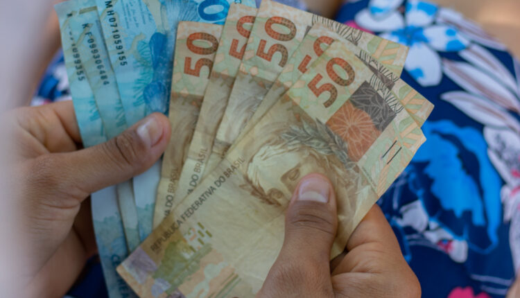 Parcelas de R$ 540.