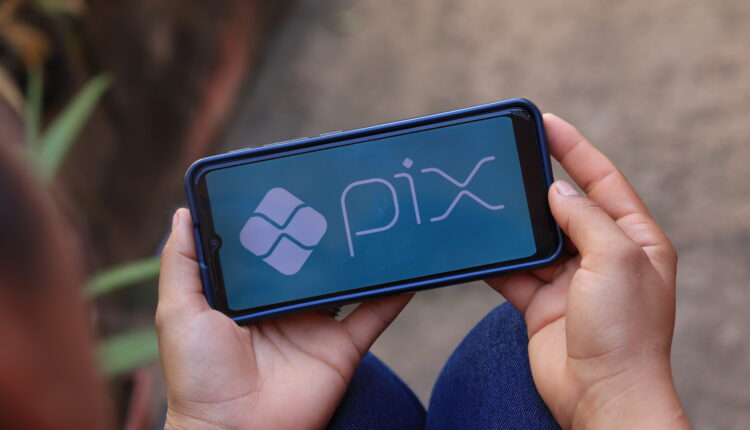 PIX.