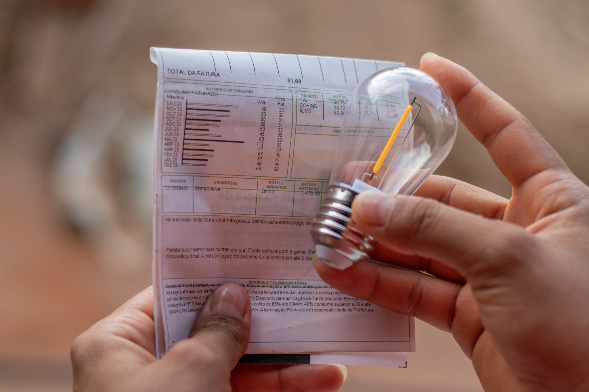Descubra mais sobre o reajuste de tarifa na conta de luz que pode impactar o seu bolso a partir de pouco tempo em breve.