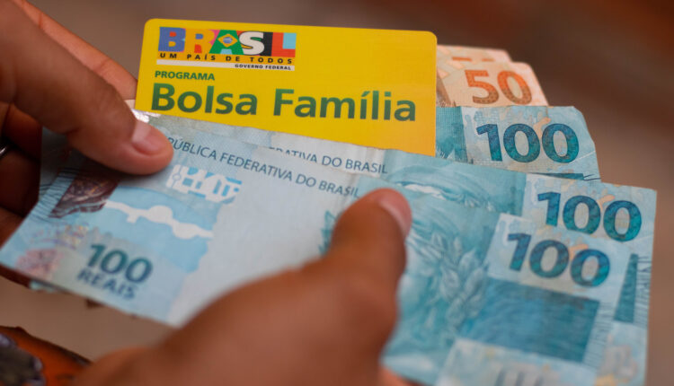 Bolsa Família.