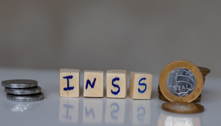 14º salário do inss.